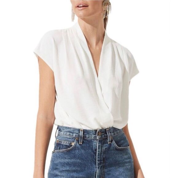 Astr The Label Wrap front Bodysuit - Picture 1 of 7